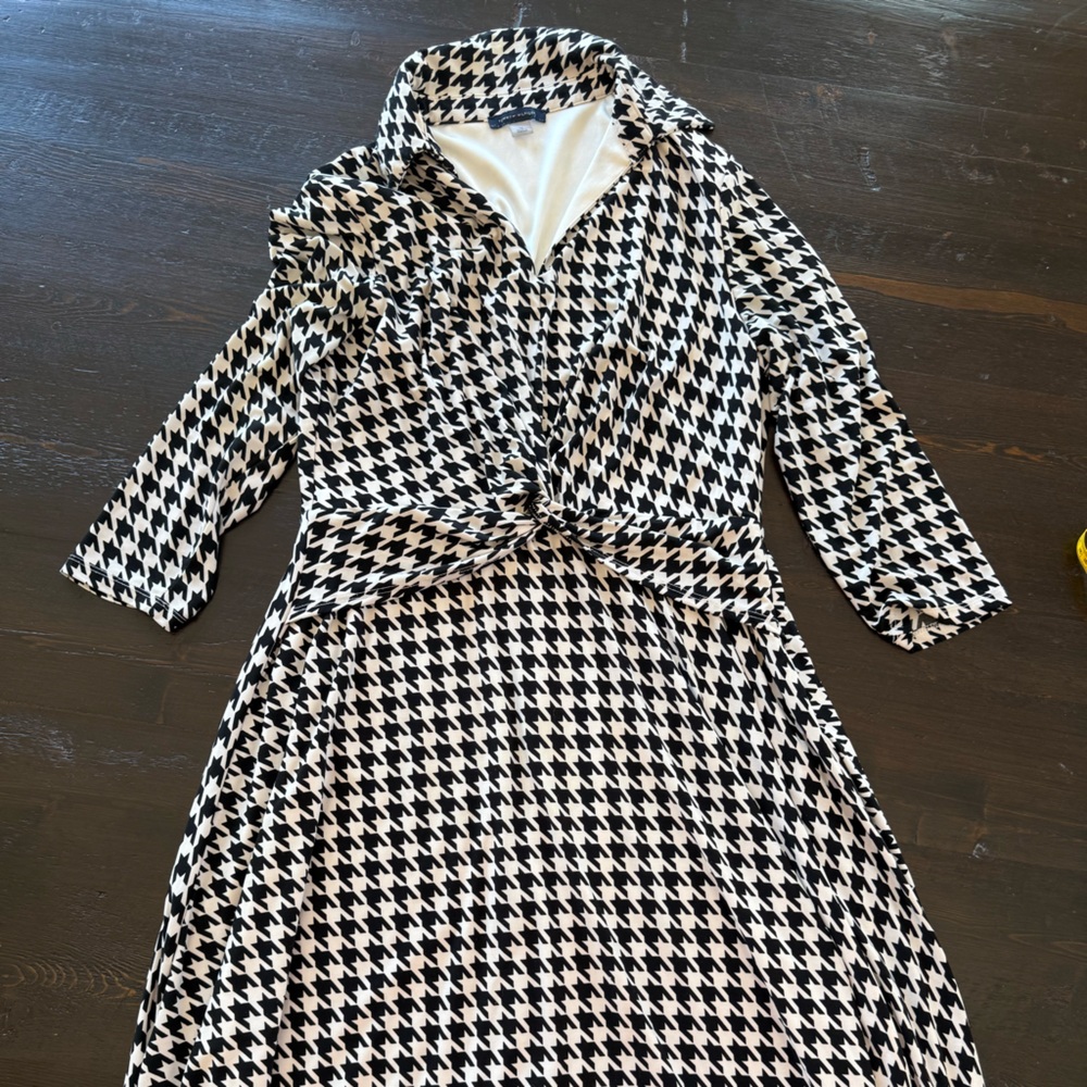 Chic Tommy Hilfiger Houndstooth Long Sleeve Dress size 12